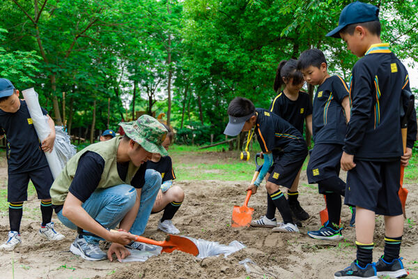 探险日</br>一、二年级,南通惠立学校